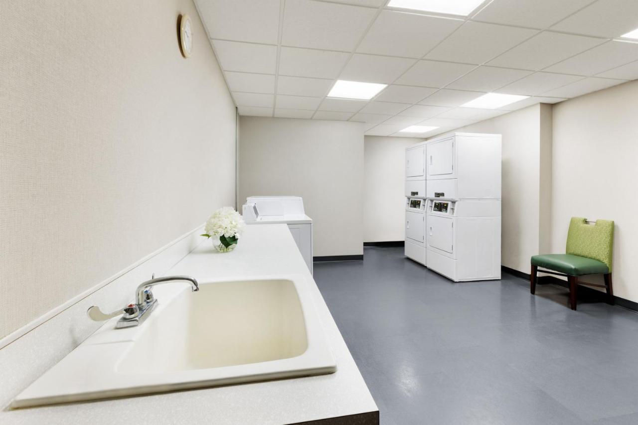 Residence Inn Saddle River Bagian luar foto