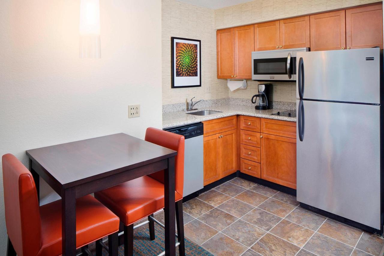 Residence Inn Saddle River Bagian luar foto