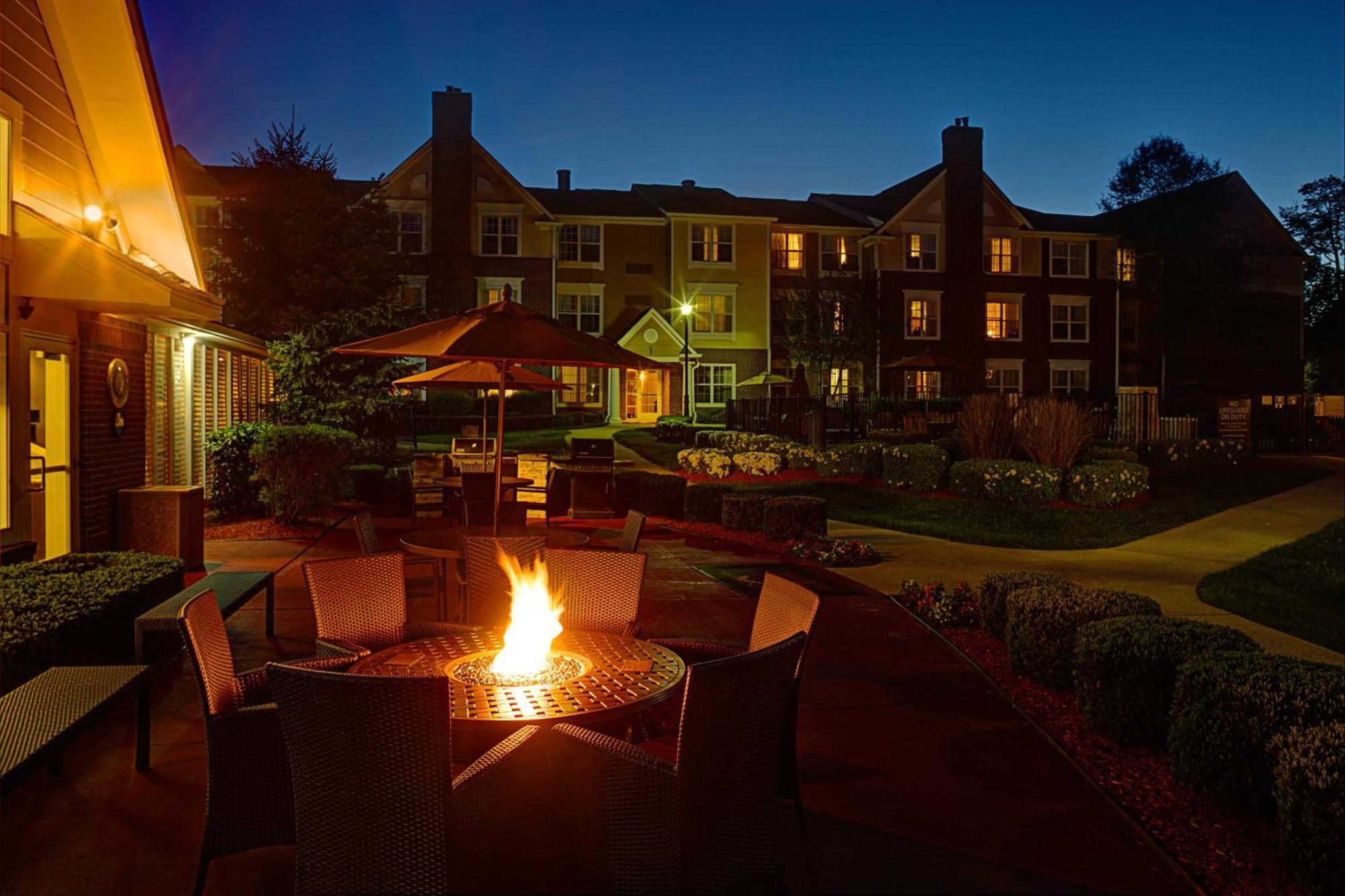 Residence Inn Saddle River Bagian luar foto